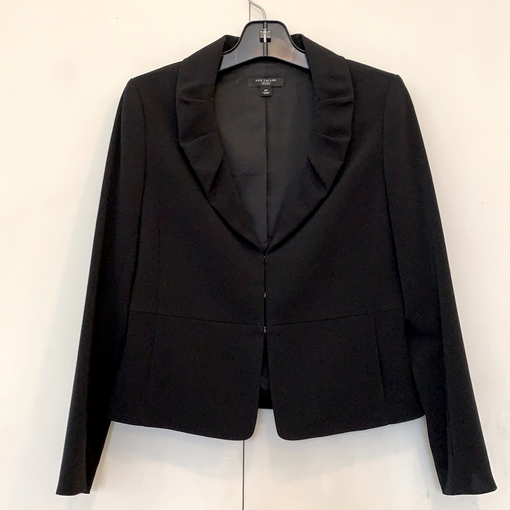 Ann Taylor black jacket